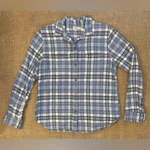 Faherty Button Up Shirt Size M Blue Plaid 2 Pockets Button Cuffs